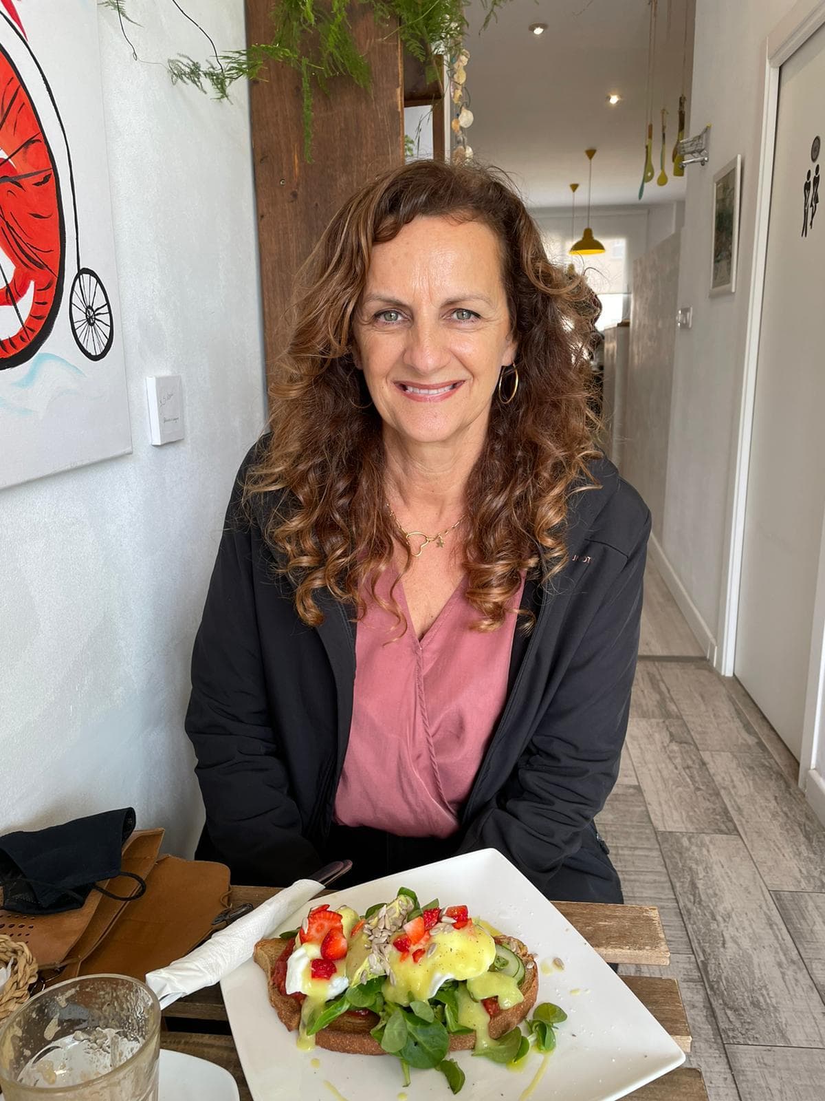Silvia, tu anfitriona en Tarifa